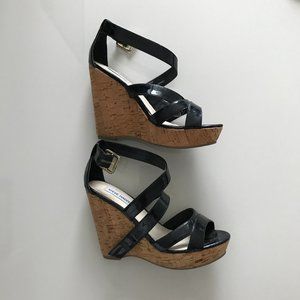STEVE Madden Black Platform sandals  Sz 8